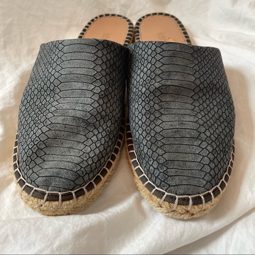 Kensie Hensley Faux Snake Skin Embossed Espadrille Mule Slip On Sandal Black 7 - Picture 9 of 14
